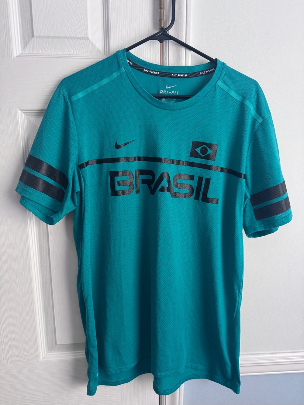Nike Dri-FIT Brazil Running Shirt Men’s XL Teal Soccer Athletic Performance Tee